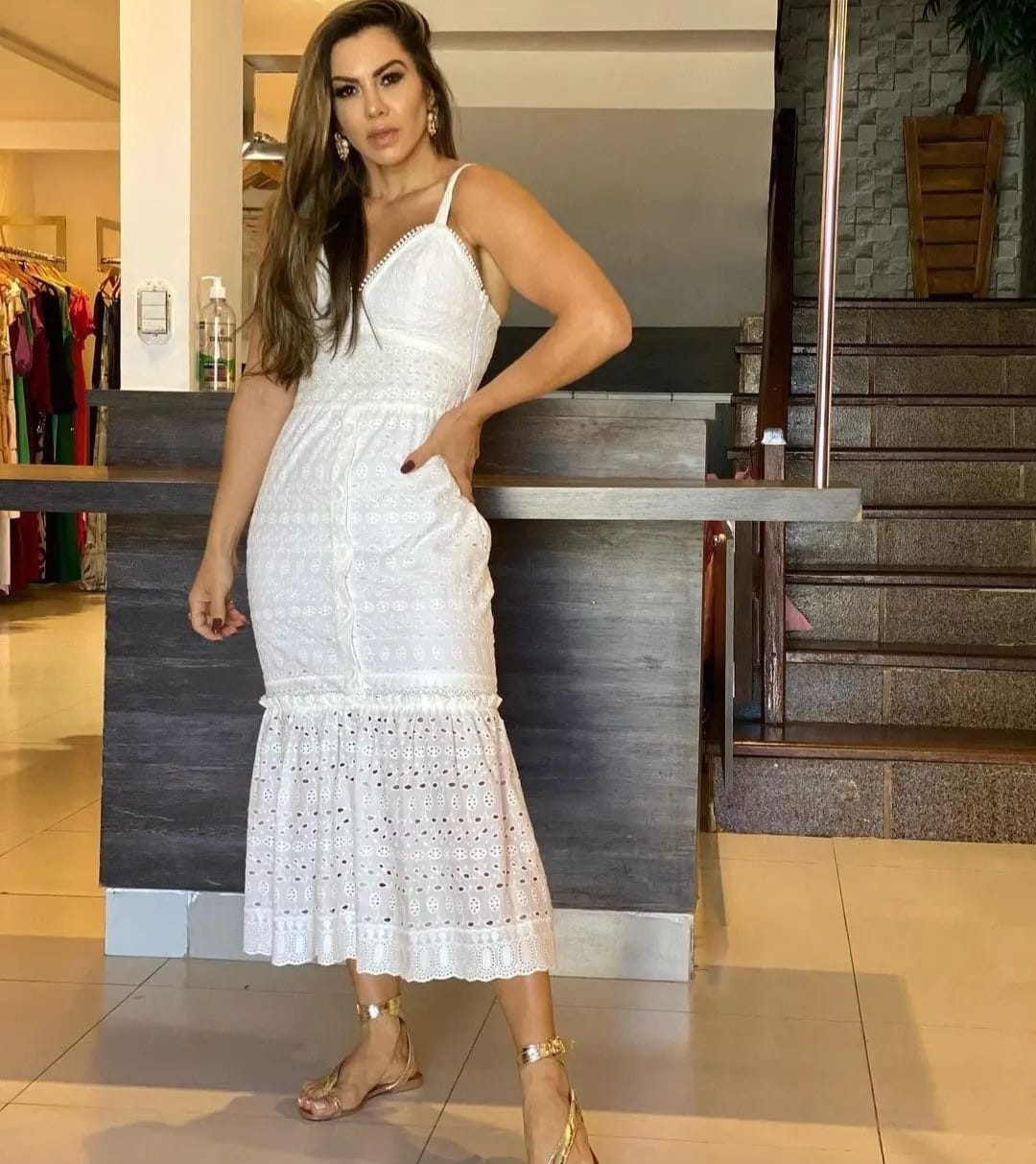 Vestido em laise branco com alças - M