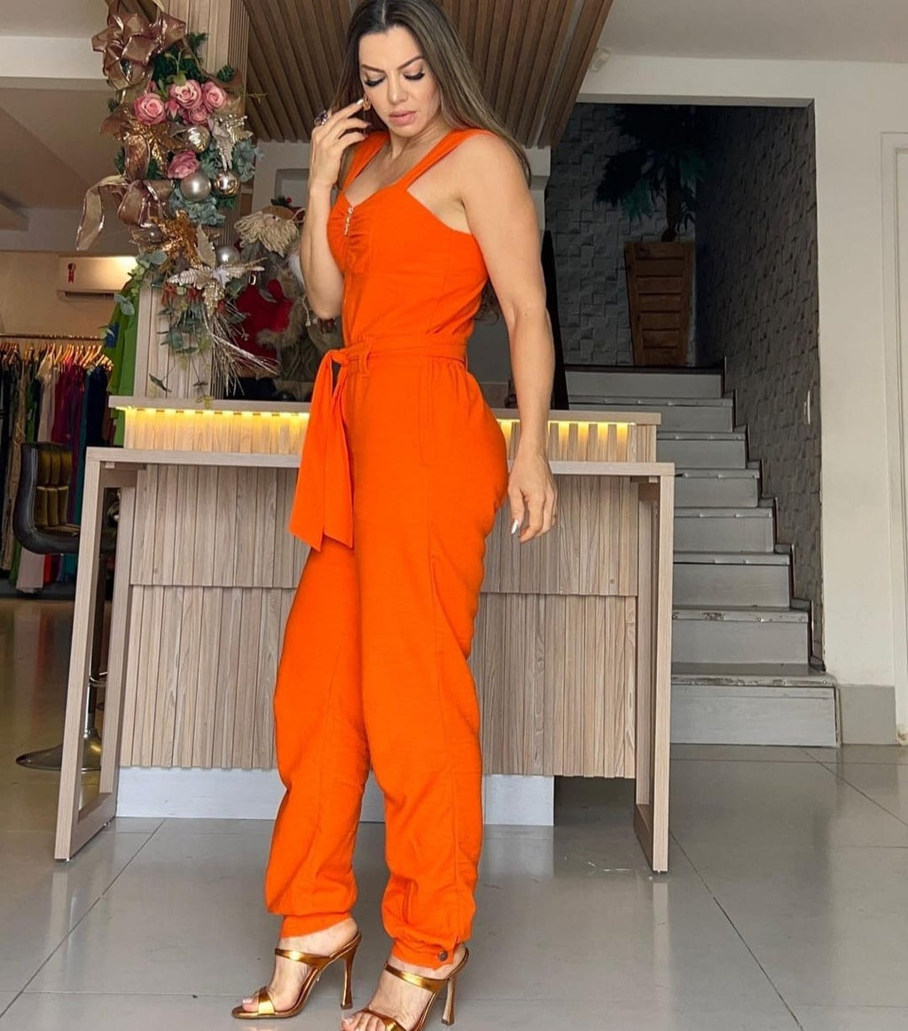 Macacão em linho laranja