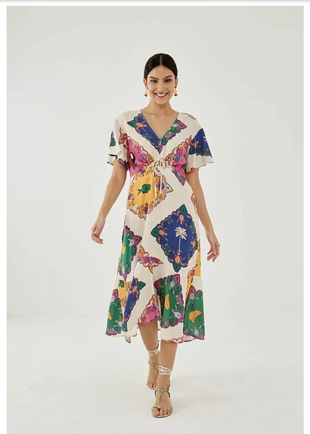 Vestido bege estampado com mangas - 42