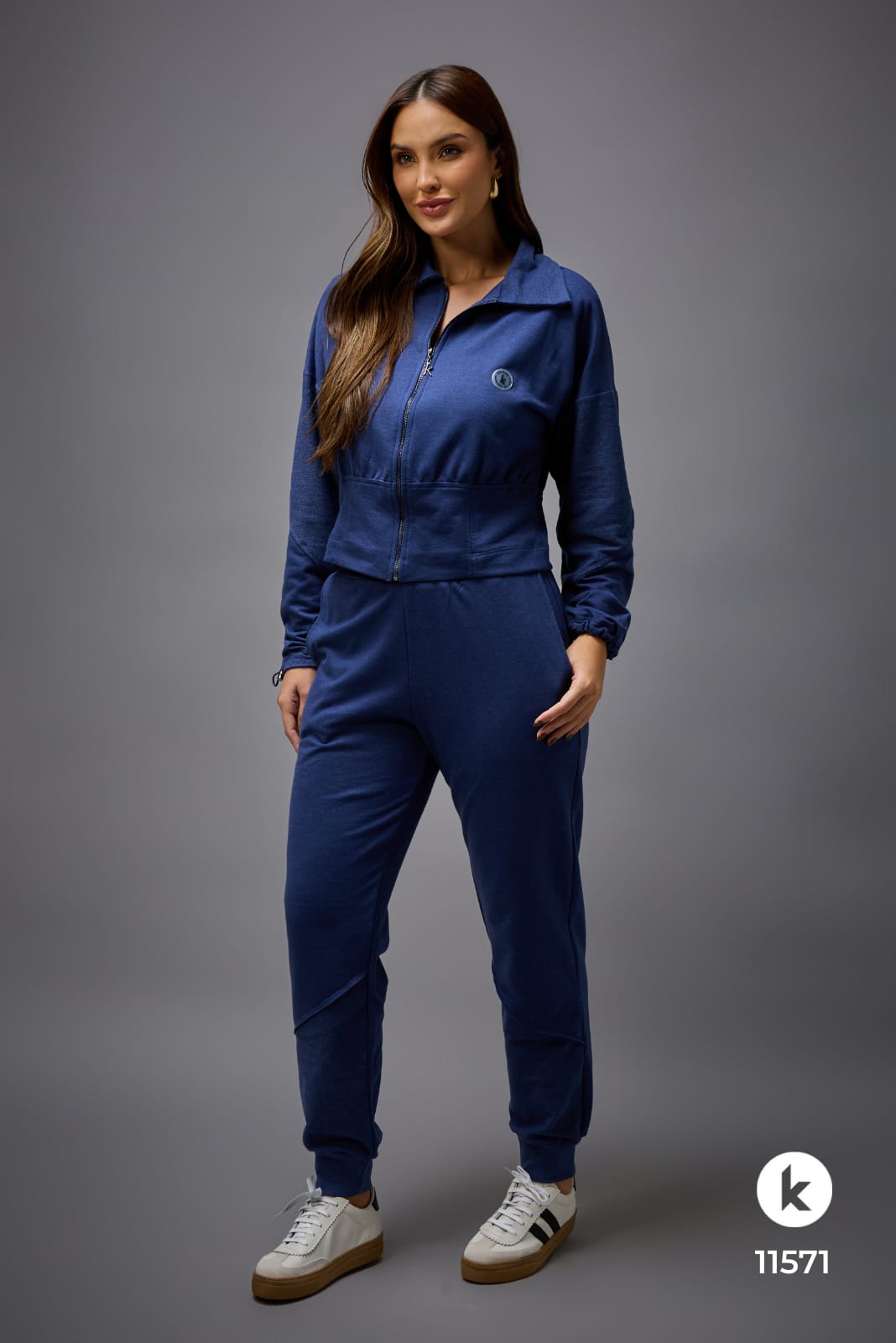 Conjunto de calça e jaqueta em moletinho - G