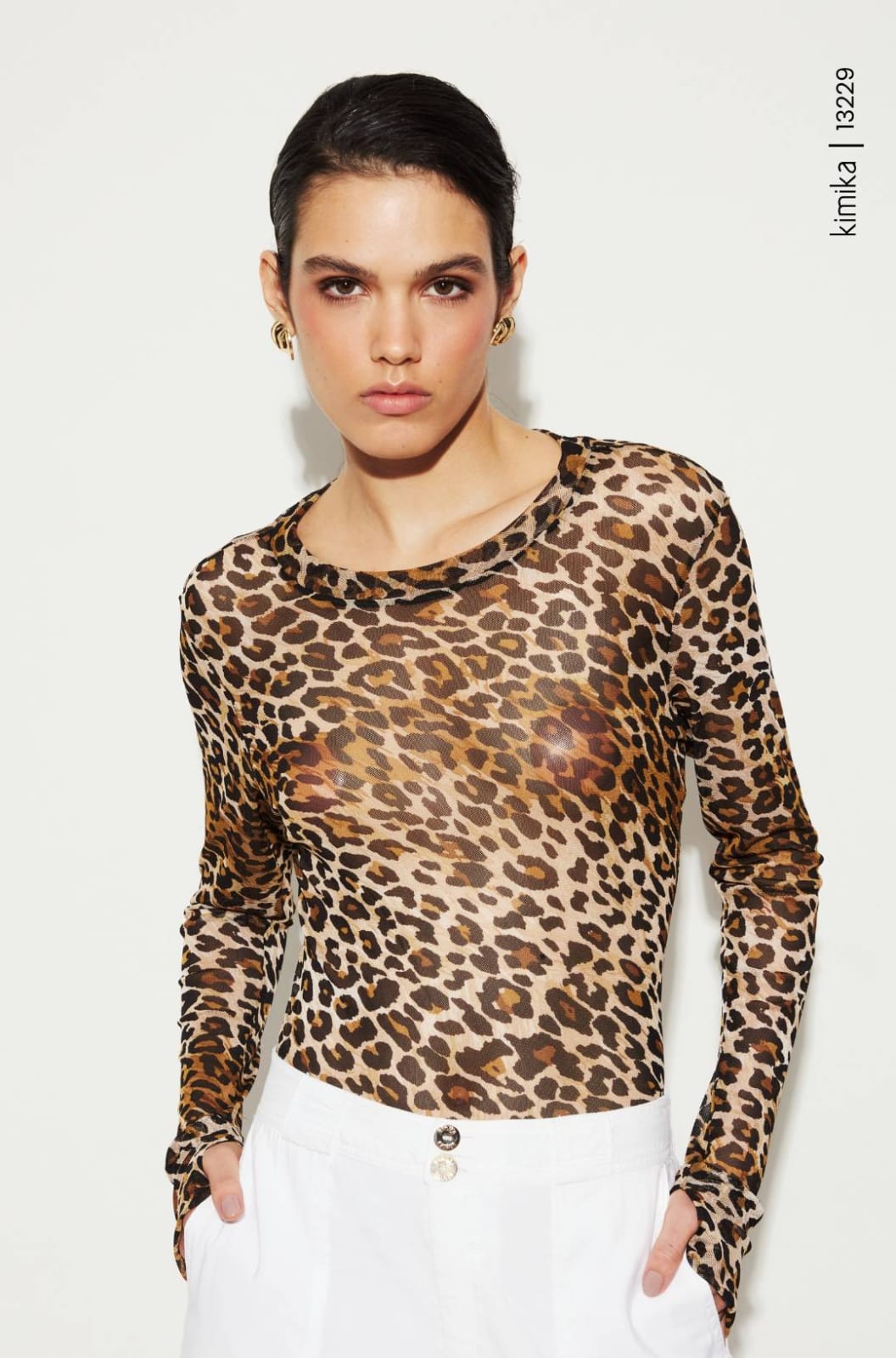 Blusa em tule onça