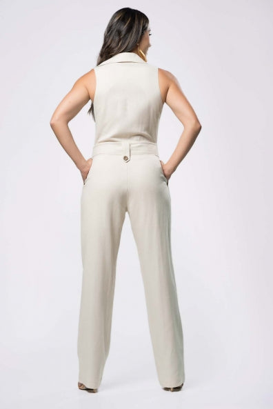 Macacão em linho off white - G