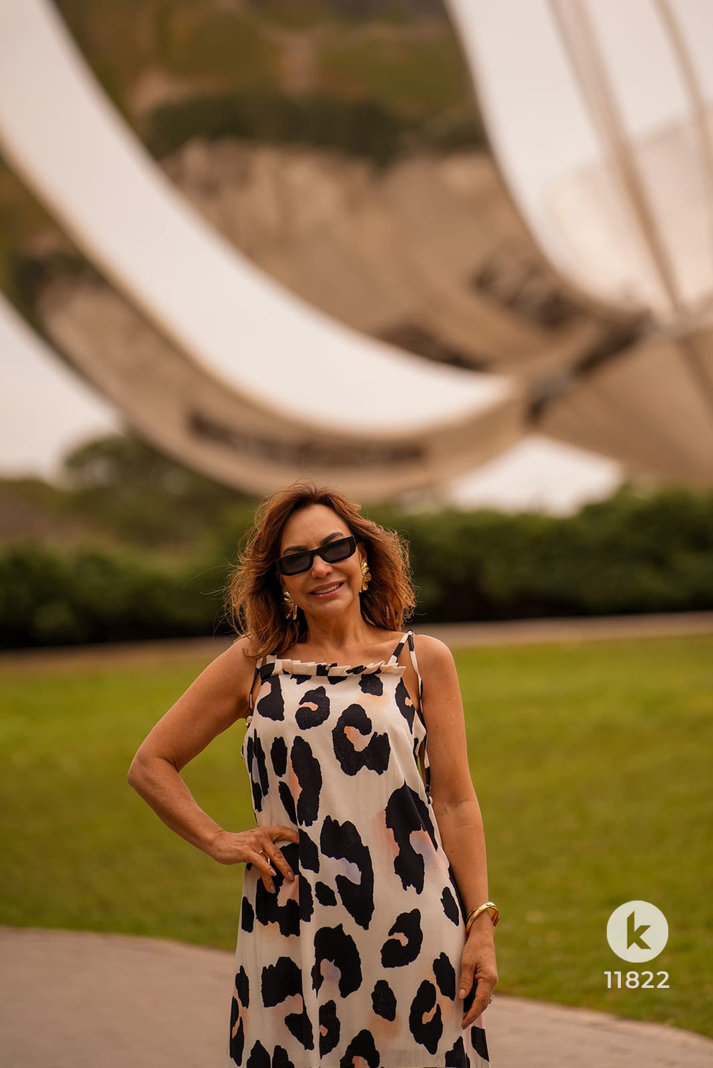 Vestido estampa de onça estilizada em viscose - M