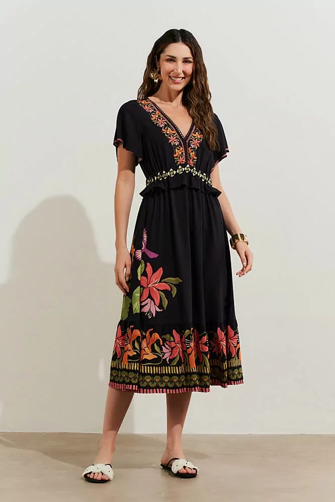 Vestido midi estampa localizada preto em viscose - 40