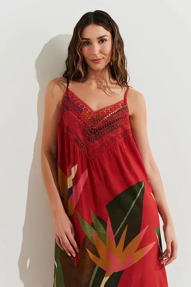 Vestido longo estampado vermelho com aplicação em renda - 40