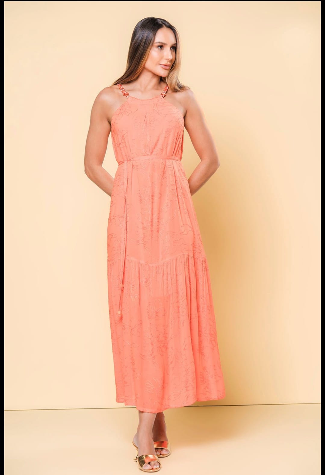 Vestido laranja em viscose bordada - P