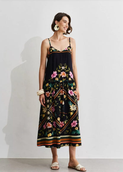 Vestido preto estampado cintura baixa